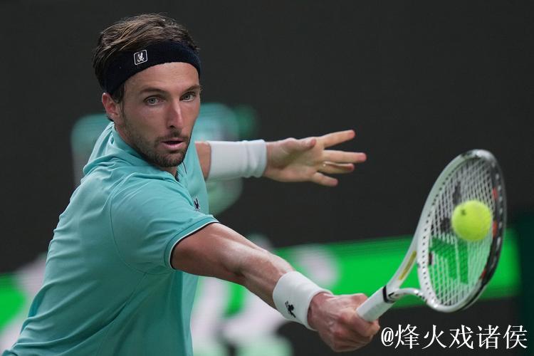 林德克内希2-1逆转梅德韦杰夫 首进大师赛决赛